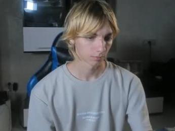 cute_grecha webcam model stream image
