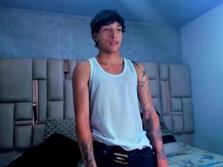 Croy Myers webcam model stream image