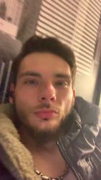 Biggballser webcam model stream image