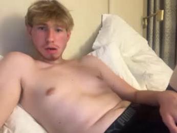 tyler_fox0 webcam chaturbate model stream image