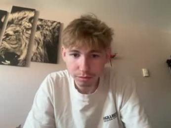 tyler_fox0 webcam chaturbate model stream image