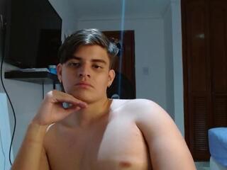 Xandeer Collins webcam model stream image