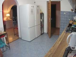 voyeurcam-julmodels-kitchen webcam model stream image