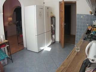 voyeurcam-julmodels-kitchen webcam model stream image