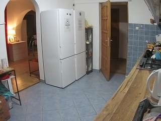 voyeurcam-julmodels-kitchen webcam model stream image