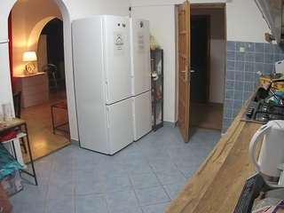 voyeurcam-julmodels-kitchen webcam model stream image