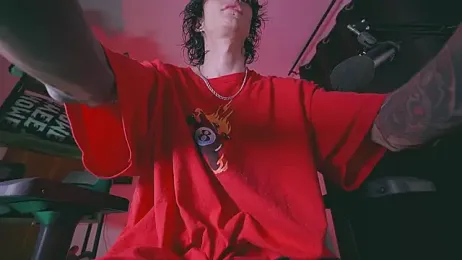 Olliver___y webcam model stream image