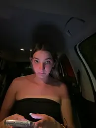DoriDelux66 webcam stripchat model stream image