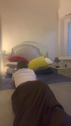 WhiteBubs webcam model stream image