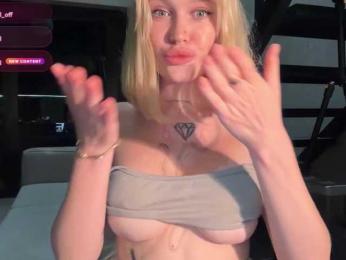 goldenalinee webcam model stream image
