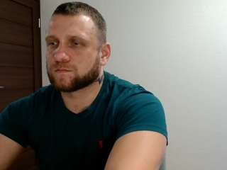 b-l-o-n-d webcam model stream image