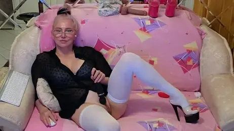 Alyonushkadarling webcam model stream image