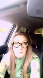 Lalalovehot2 webcam model stream image