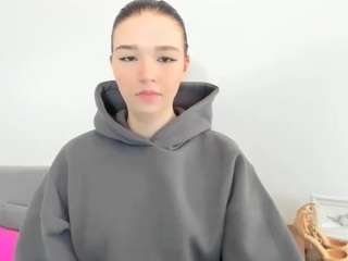 avacute webcam model stream image