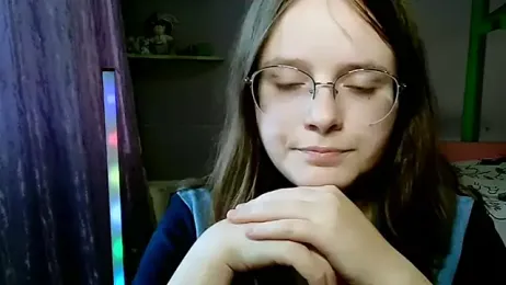 RoseLyyn webcam model stream image