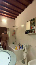 Semplic8 webcam model stream image