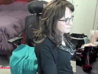 CharlotteAshton webcam model stream image