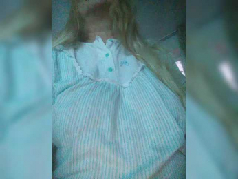 MonaMonako webcam model stream image