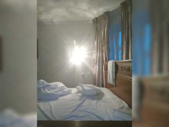 MonaMonako webcam model stream image