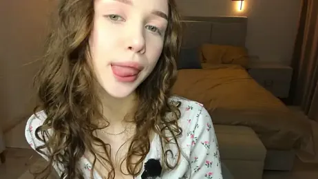 SharriSang webcam model stream image