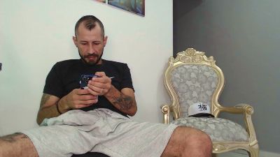 Bigdick_monster webcam cam4 model stream image