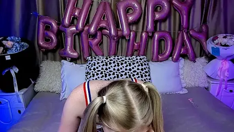 LilyStarlight webcam model stream image