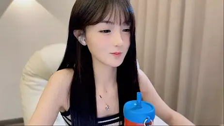 LH7 webcam model stream image