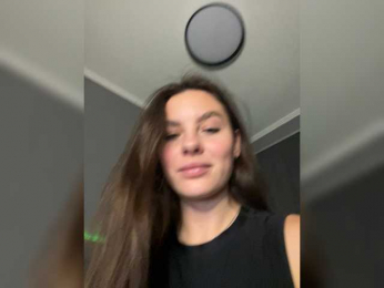 VALERIYAAA webcam bongacams model stream image