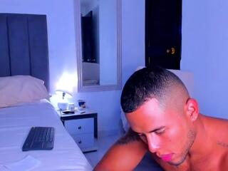 Ethann Brown webcam model stream image