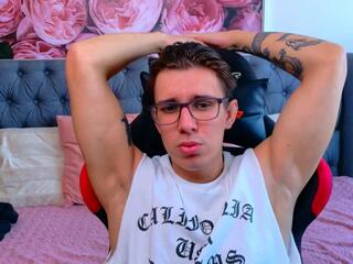 Troy Efron webcam model stream image
