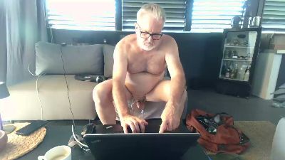 Devoteppslave webcam model stream image