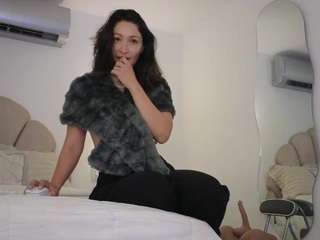 azaleiia webcam model stream image