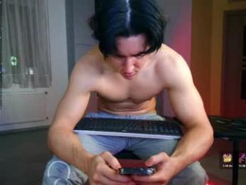christianlevine_ webcam model stream image