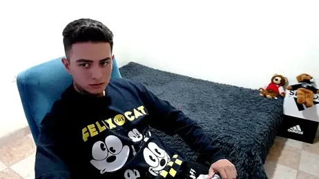 santii_ss webcam model stream image