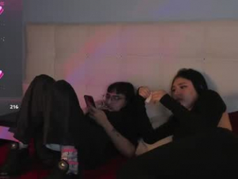 zowi_hottiee webcam model stream image