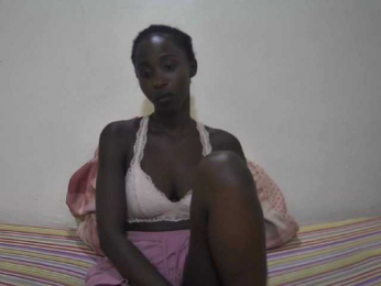 Pettite-Diofa webcam model stream image