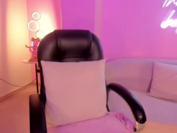 savannahstorm_ webcam model stream image