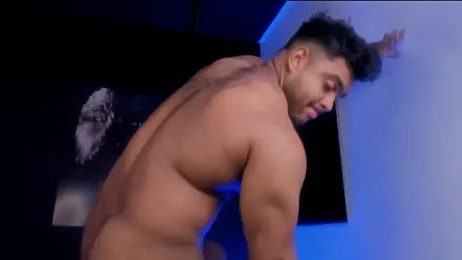 Big_furry_bear13 webcam model stream image