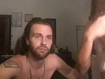 кадр стрима DannyAndKiki
