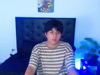 7zyan webcam chaturbate model stream image