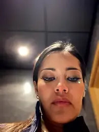 Risky_Workouts webcam model stream image