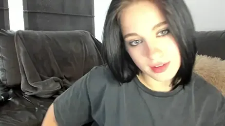 LexiSinnn webcam model stream image