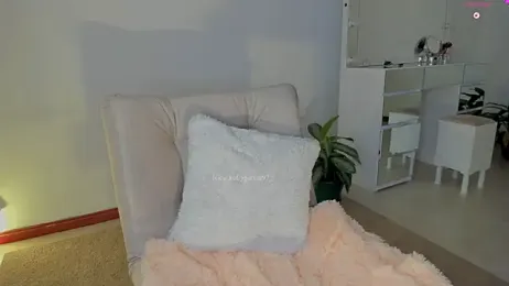 Ally_Snow webcam model stream image