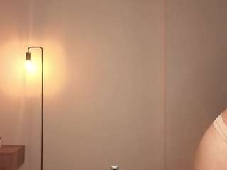 nerdyamy webcam model stream image