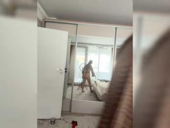 Evangelinea webcam model stream image