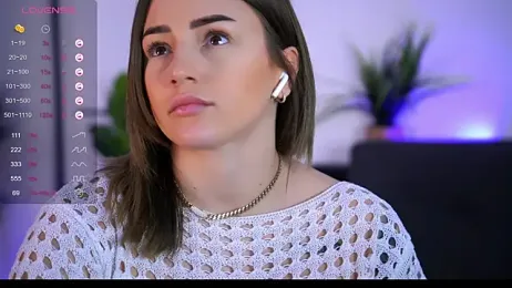 BabbyAisha webcam model stream image