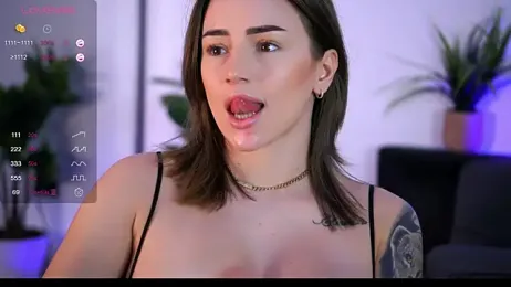 BabbyAisha webcam model stream image