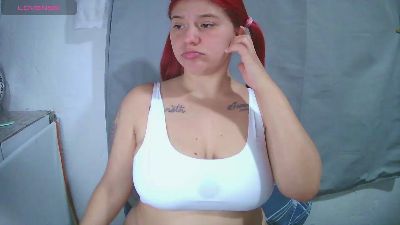 Lynieh webcam model stream image