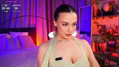 LunaNight webcam model stream image