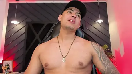 marco_garciia_ webcam model stream image